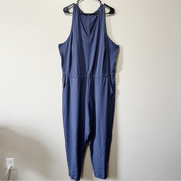 Athleta Pants - Athleta Brooklyn Textured Jumpsuit Medieval Violet Animal Print Jacquard Sz 20